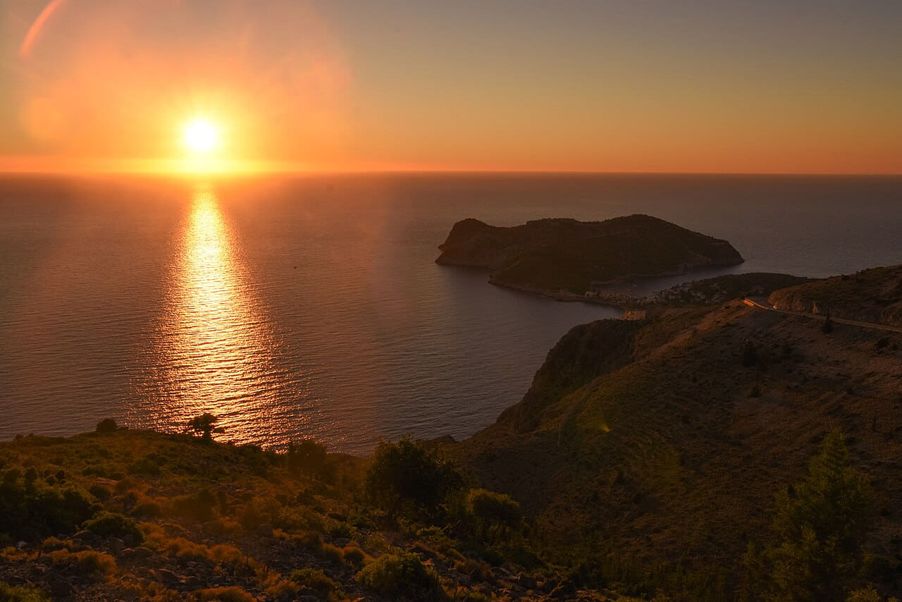 Asos Sunset Wide View wallpaper in near-black and charcoal tones, Full HD, 4:3 format for phone