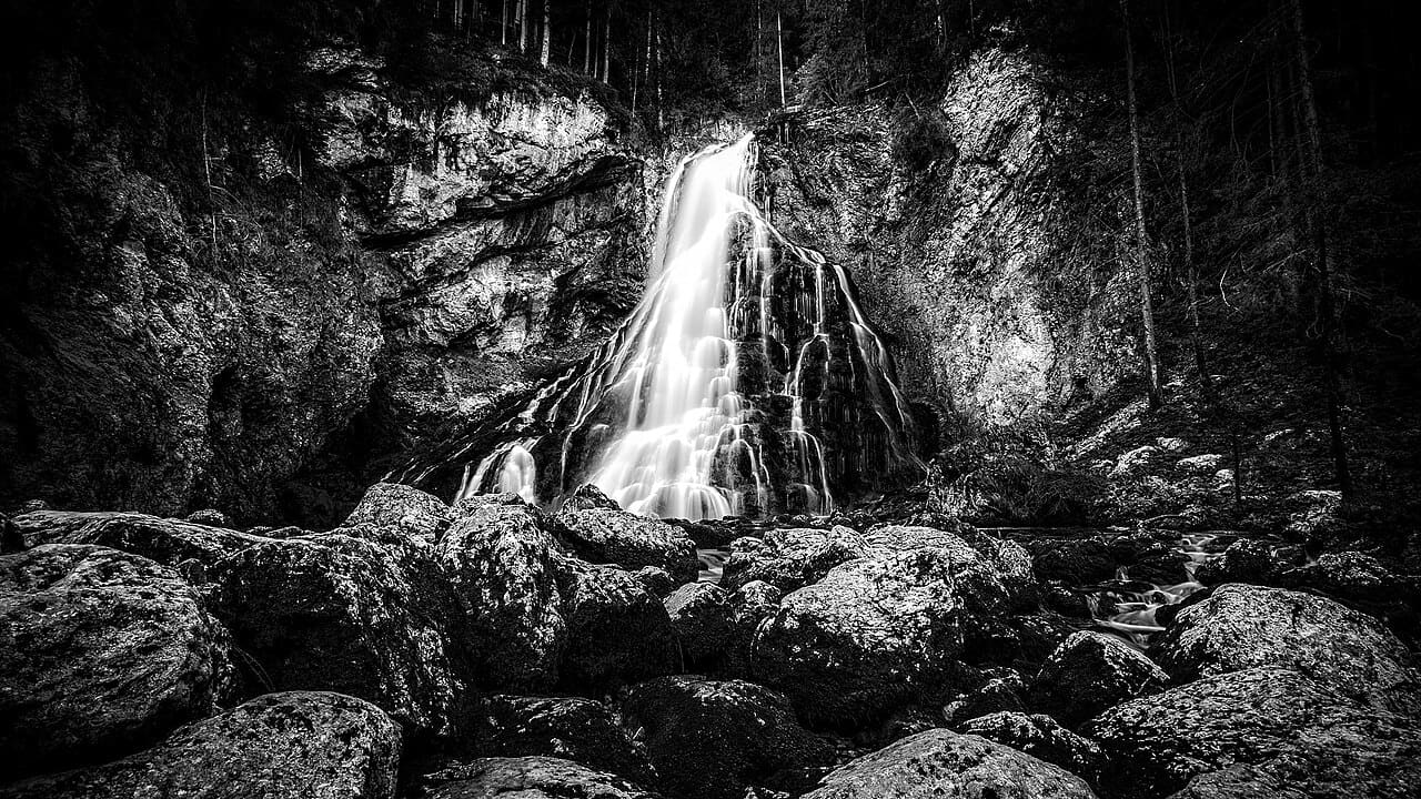 Black And White Waterfall wallpaper in near-black and near-black tones, Full HD, 16:9 format for phone