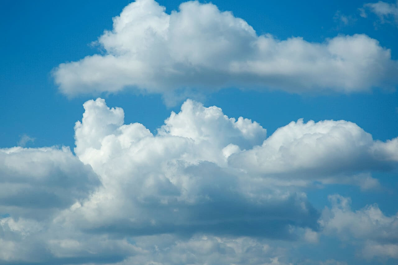 Fondo de pantalla Clouds and blue sky in Russia. IMG 057 en tonos sage green y slate, Full HD, formato 4:3 para móvil