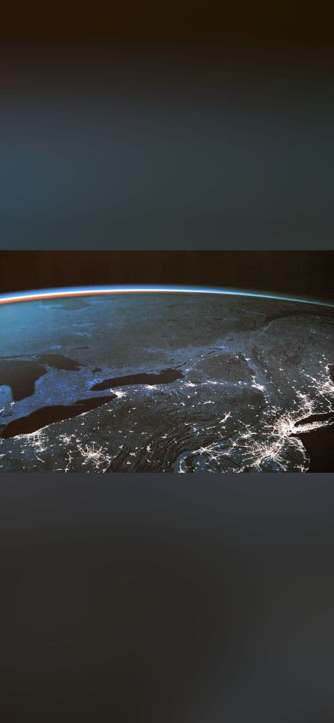 Fondo de pantalla Earth from space en tonos charcoal y near-black, Full HD, formato 4:3 para móvil