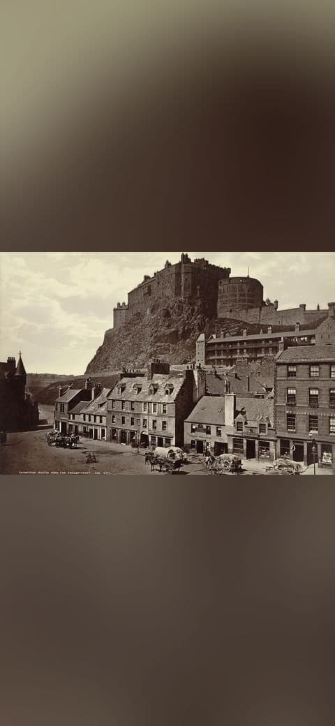 Edinburgh Castle from Grass Market wallpaper in lavender and charcoal tones, Full HD, 4:3 format for phone