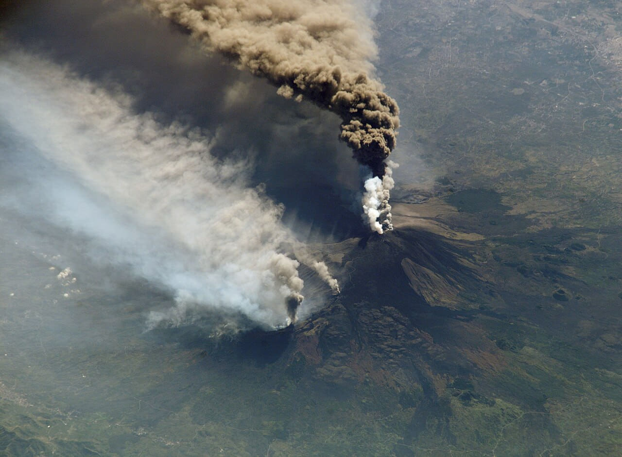 Etna eruption seen from the International Space… wallpaper in charcoal and olive tones, Full HD, 4:3 format for phone