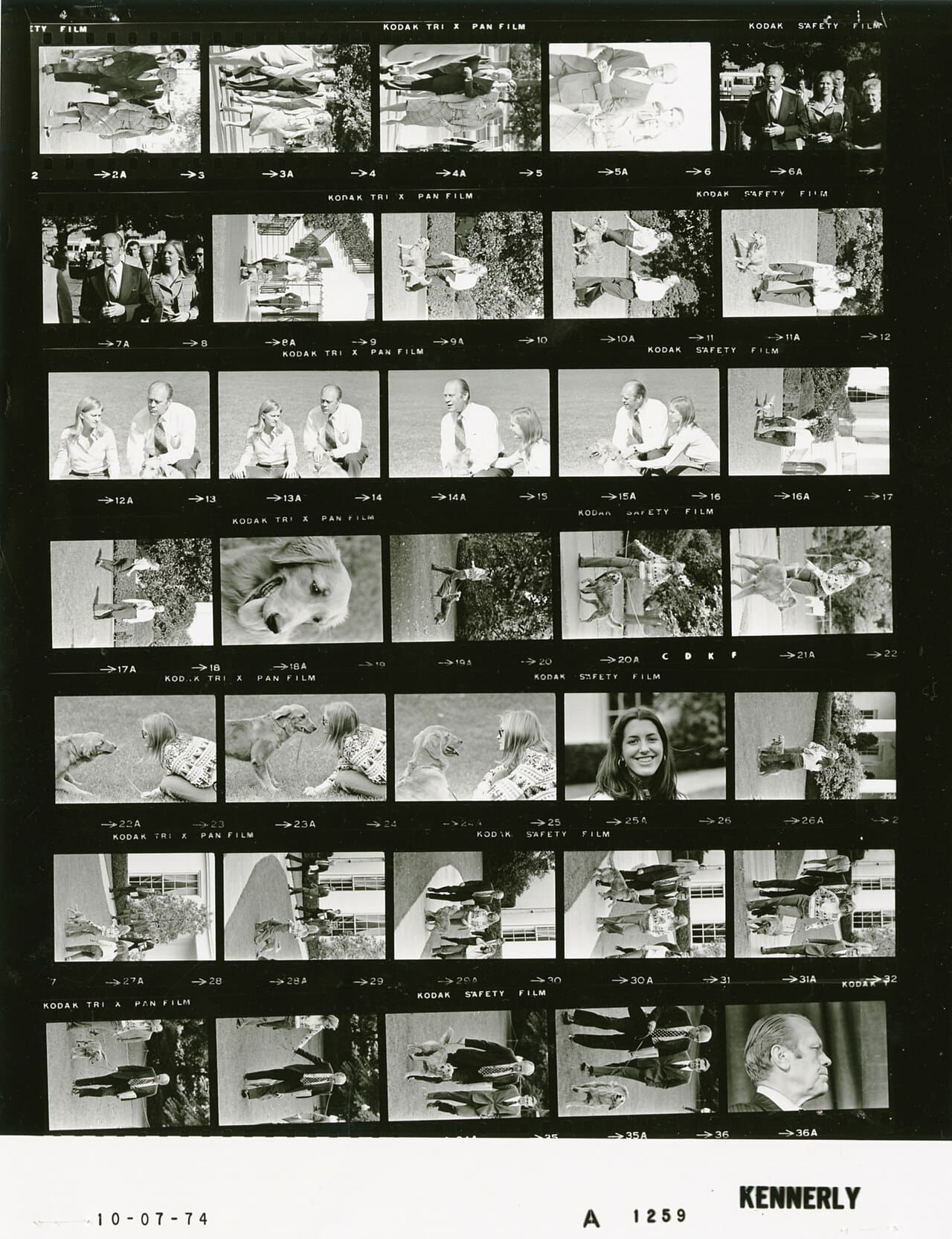 Fondo de pantalla Ford A1259 NLGRF photo contact sheet en tonos near-black y near-black, Full HD, formato 3:4 para móvil