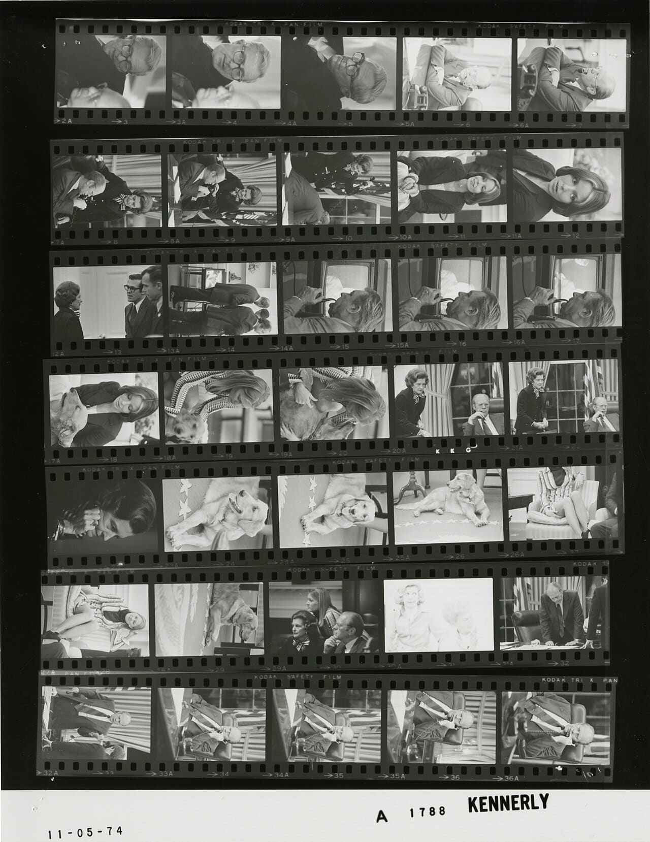 Fondo de pantalla Ford A1788 NLGRF photo contact sheet en tonos charcoal y charcoal, Full HD, formato 3:4 para móvil