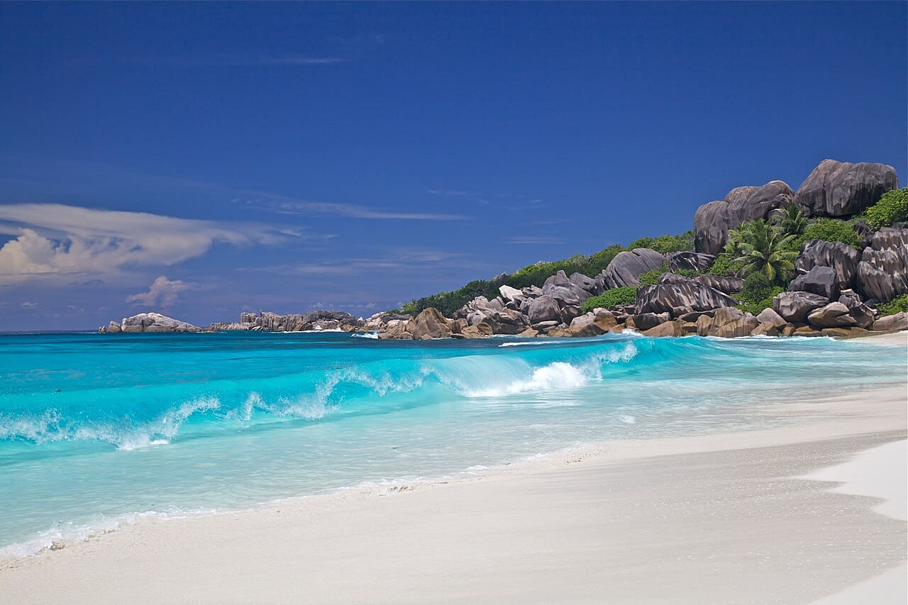 Grand’Anse2011 wallpaper in steel blue and lavender tones, Full HD, 4:3 format for phone