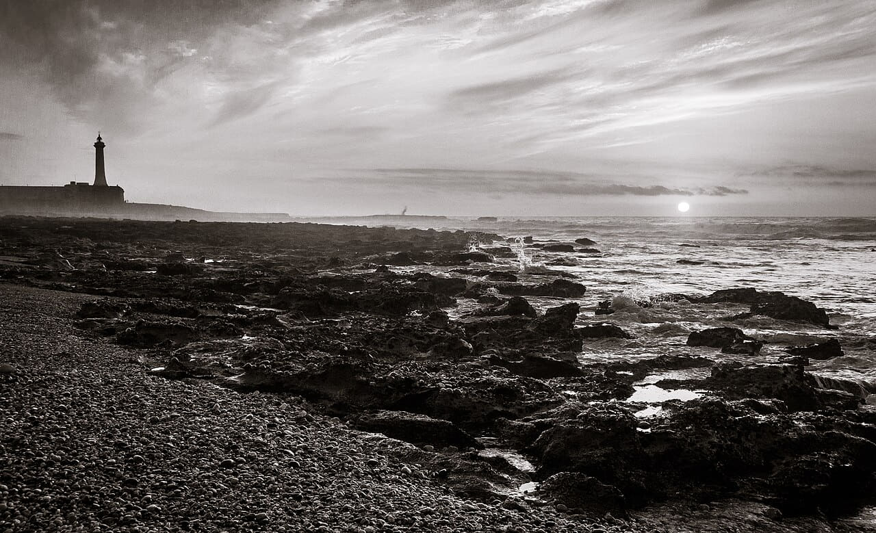 Lighthouse in black and white wallpaper in near-black and sand tones, Full HD, 16:9 format for phone