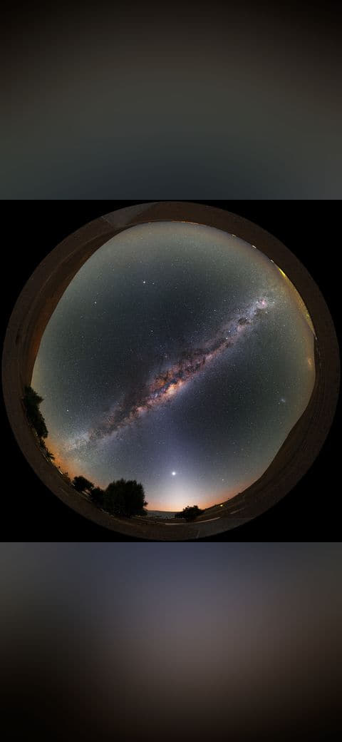 Milky Way at the Residencia wallpaper in near-black and near-black tones, Full HD, 1:1 format for phone