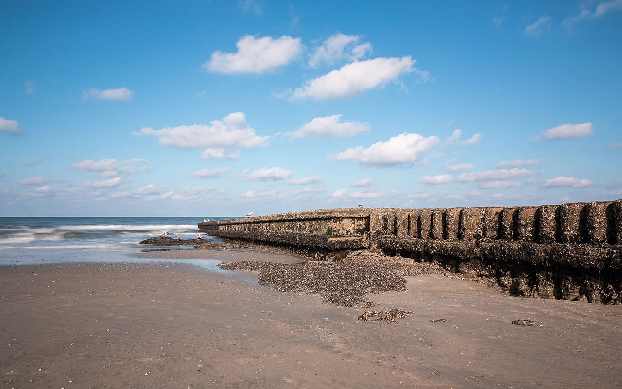 Norderney, Nordstrand 2 wallpaper in slate and olive tones, Full HD, 16:9 format for phone