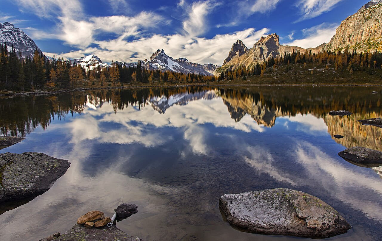 Opabin Lake Reflections wallpaper in charcoal and near-black tones, Full HD, 16:9 format for desktop