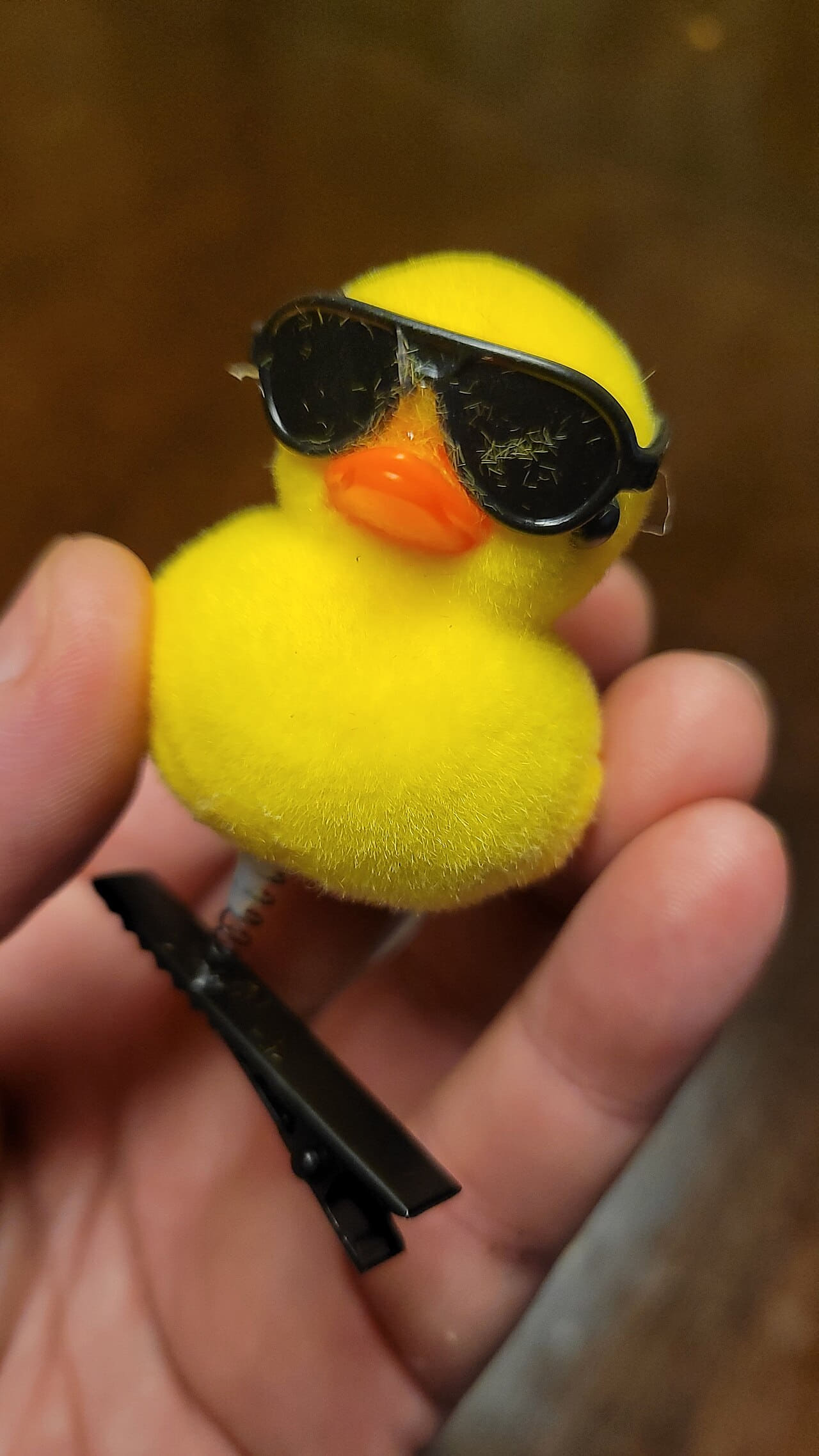 Patito Kawaii wallpaper in charcoal and charcoal tones, Full HD, 9:16 format for phone