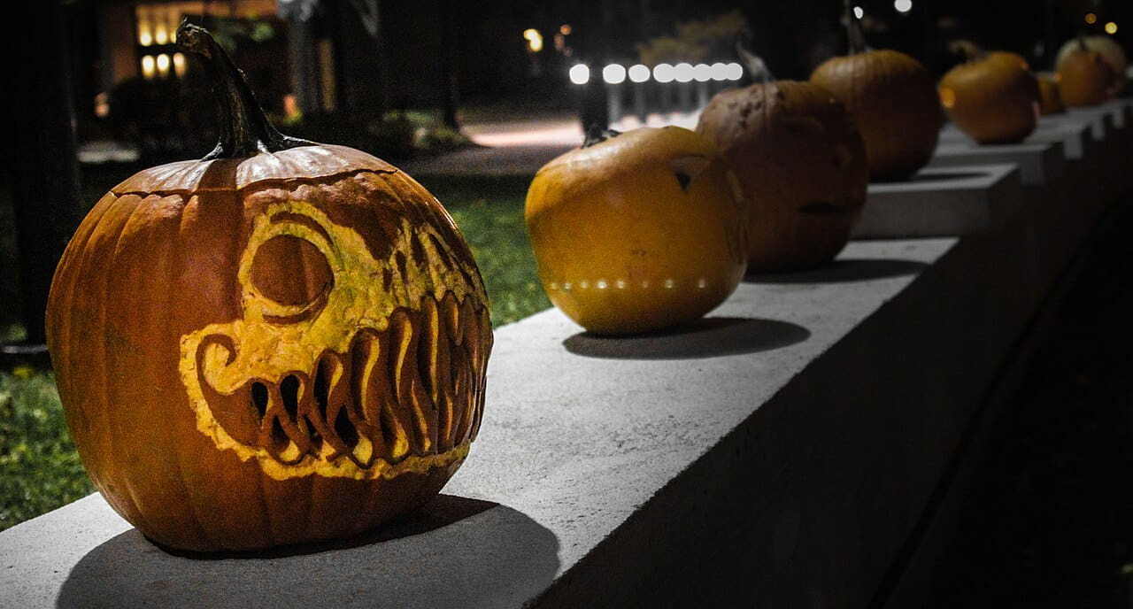 Pumpkin Line wallpaper in near-black and near-black tones, Full HD, 16:9 format for phone