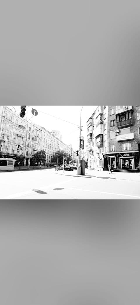 Shiny Black and White, Kiev, Ukraine 7 wallpaper in cream and lavender tones, Full HD, 4:3 format for phone